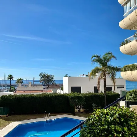 Seafront In With Pool And Garage Marbella
