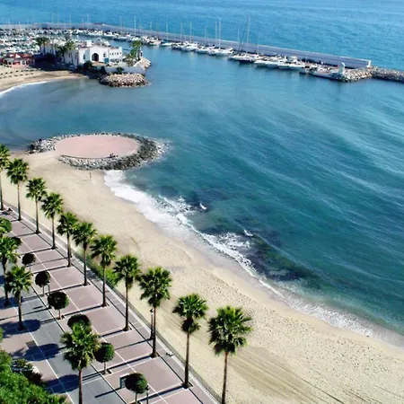 Apartment Seafront In With Pool And Garage Marbella